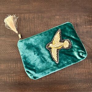Noonday Collectiontin Take Flight velvet pouch
